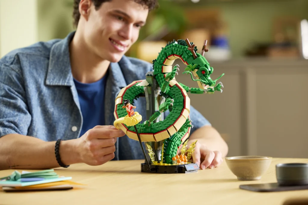 LEGO ICONS Dragon Ball Shenron & Goku